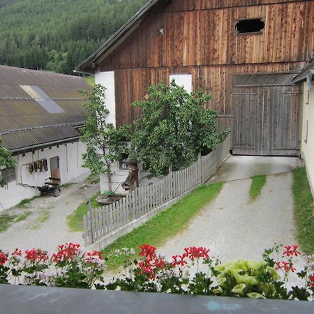 Villa Gut Neusess à Mauterndorf  Extérieur photo